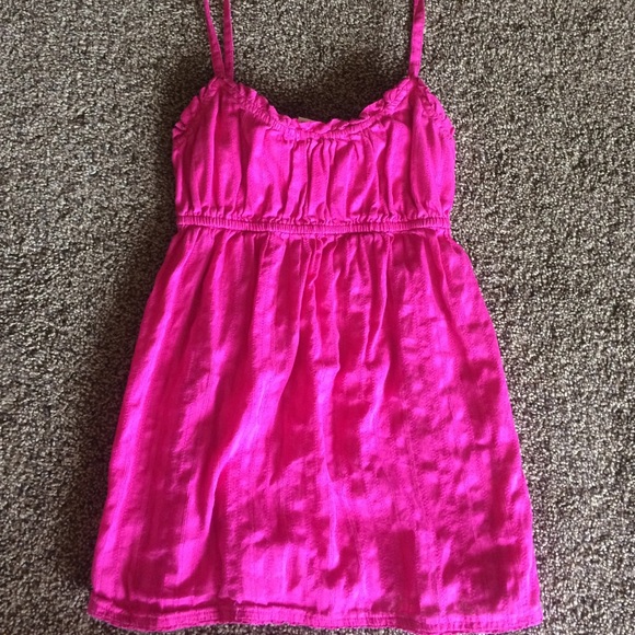 Pink tank