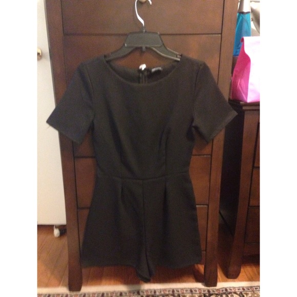 Black Short Sleeved Romper
