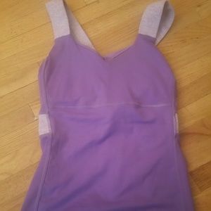 Lululemon purple top size 4