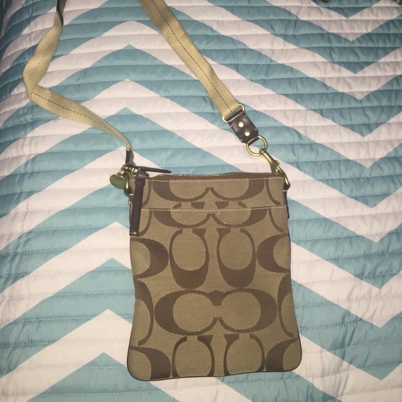 Coach bag - Picture 2 of 3