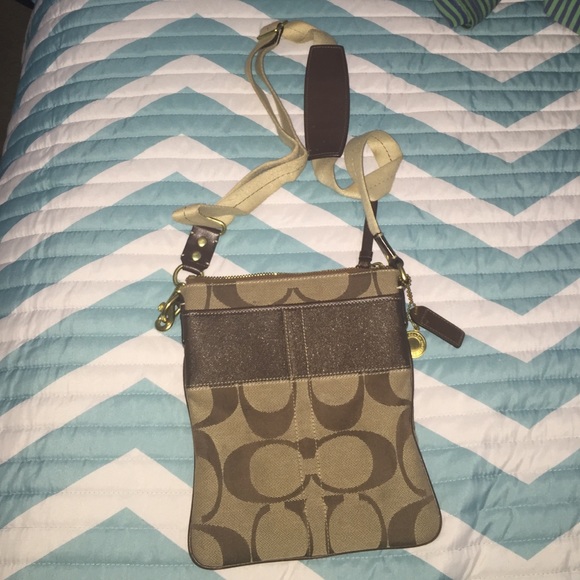 Coach bag - Picture 3 of 3