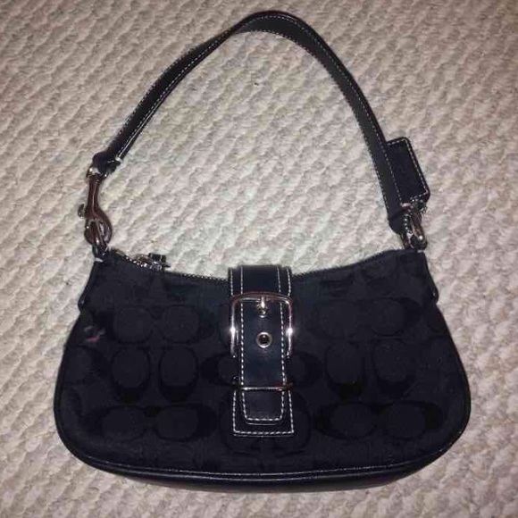 Coach pocket book