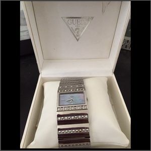 🚫SOLD🚫 Silver Guess Watch