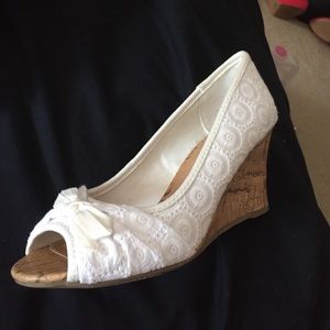 White wedges BRAND NEW