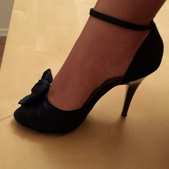 Navy Blue heels