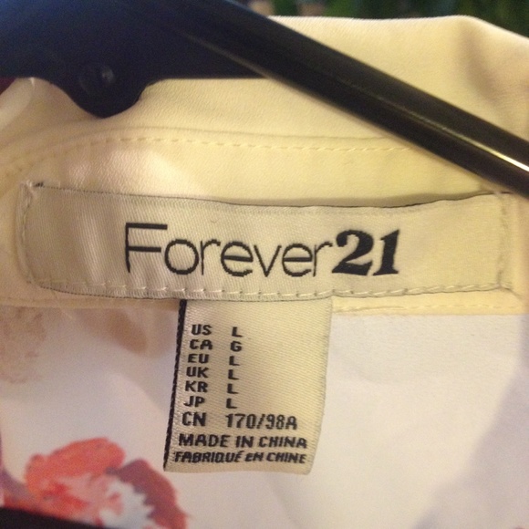 🌸Sheer Floral Collar Button Up Shirt🌸 - Picture 4 of 4