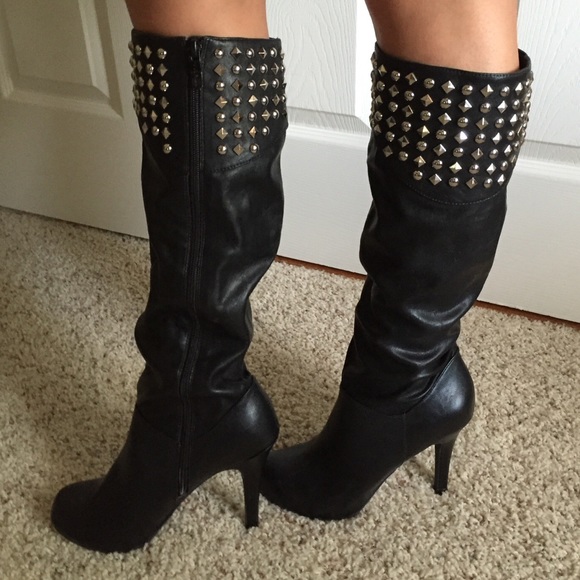 BCBGeneration boots