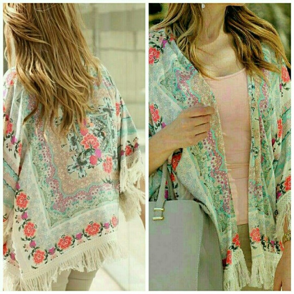 *RESERVED SAMDELOX3 * Floral Fringe Kimono Zara