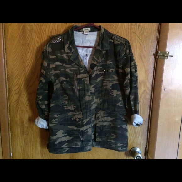 Army jacket - Picture 2 of 2