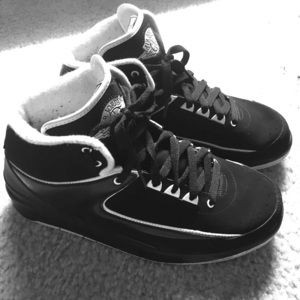 Jordan 2 White/Black