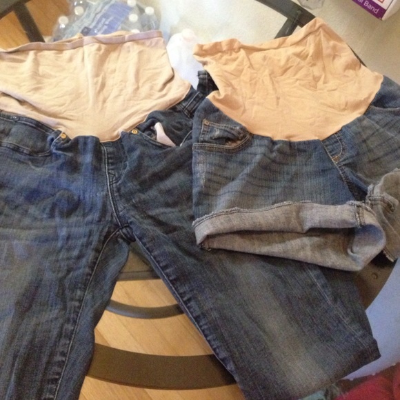 Maternity clothes