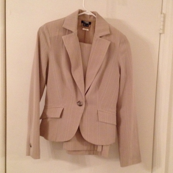 Xoxo Suit Jacket & Pants