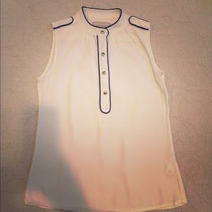 Banana Republic white sleeveless top, Blue piping