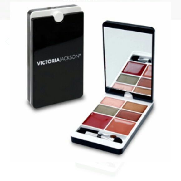 Other - Victoria Jackson Pocket Palette