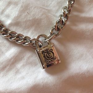 Juicy Couture Lock Choker Necklace (silver)
