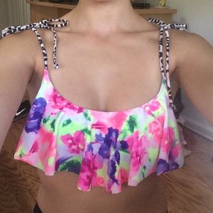 Super cute bathing suit top!
