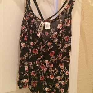 Flowery button up flowy tank top