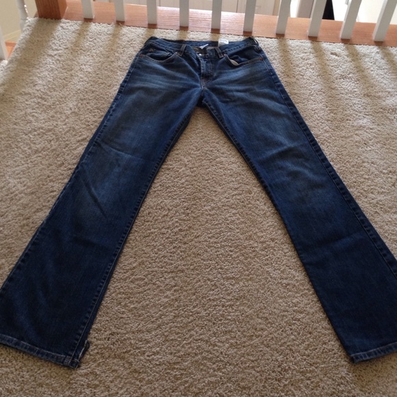 Lucky Brand Jeans - Picture 2 of 4