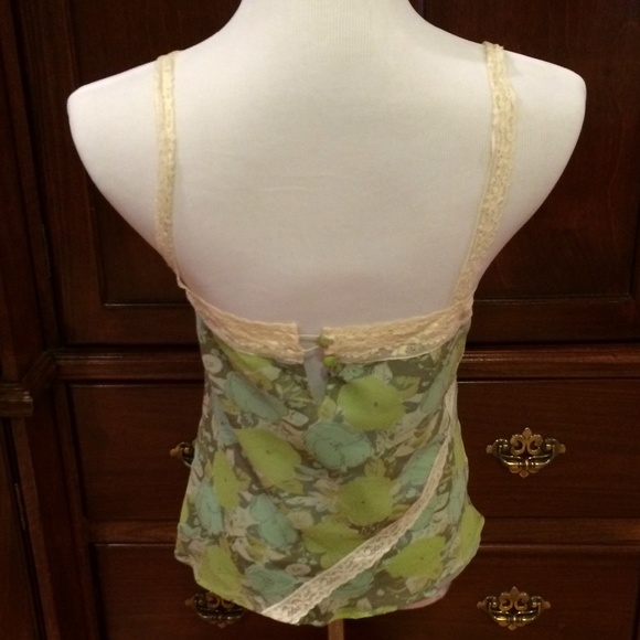 Adorable tank. - Picture 2 of 2