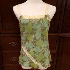 Adorable tank.