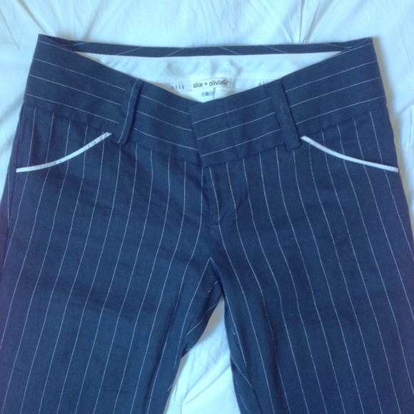 Alice + Olivia Low-rise Pinstripe Pants - Picture 3 of 4