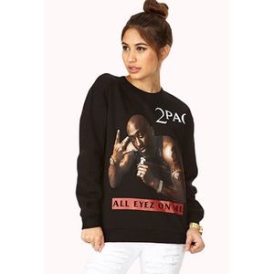 Forever 21 Tupac crewneck 😊