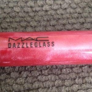 Mac dazzle glass