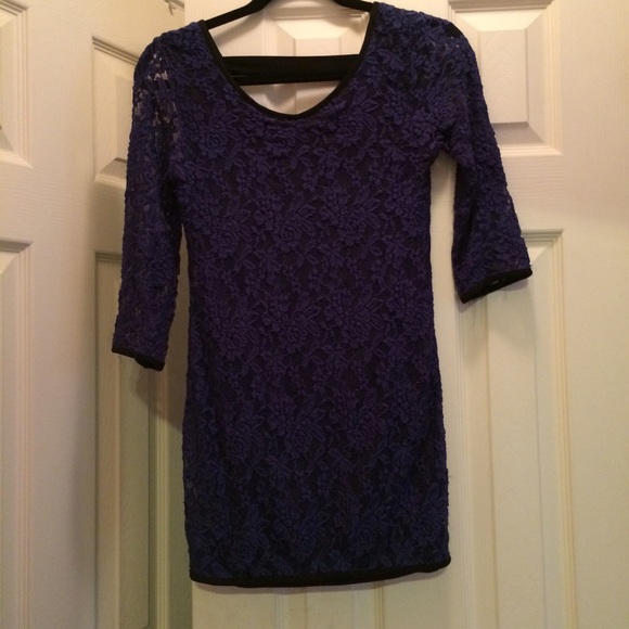 lace bodycon dress
