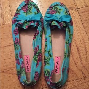 Betsey Johnson Tin Rose Flat shoes