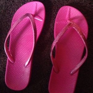 Flip flops