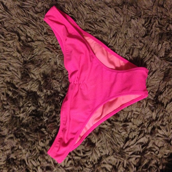 hot pick cheeky bottoms from vs