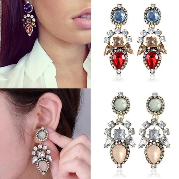 Rhinestone crystal earrings