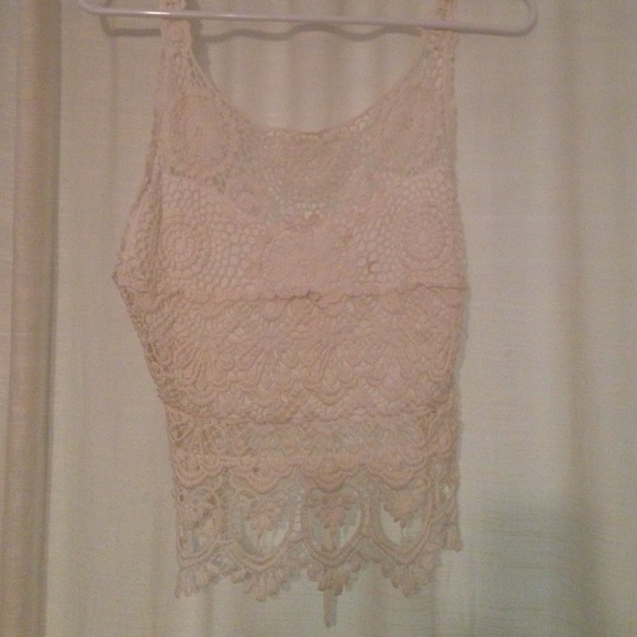 Backless white lace crop top