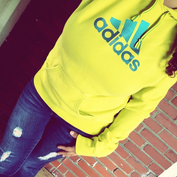 Adidas Tops - ❌SOLD❌ Adidas Sweatshirt