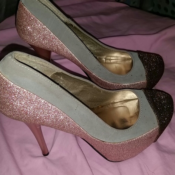 Fabulous multi colored platform heels - Picture 1 of 3
