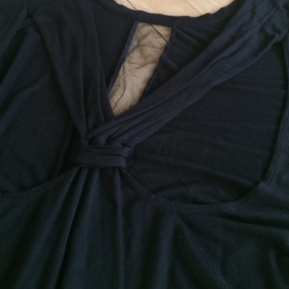 Crop Top - Picture 3 of 4