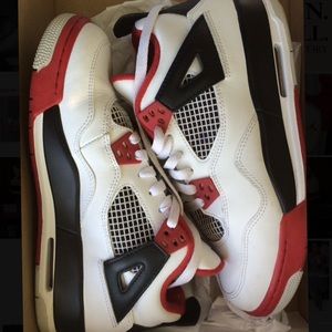 Authentic Air Jordan 4 Retro (GS)