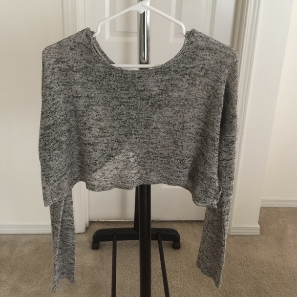 Super Cute Lightweight Crop Top!