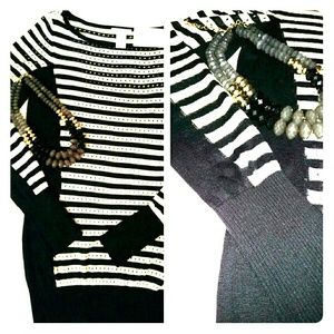 Cache Black & White Summer Top