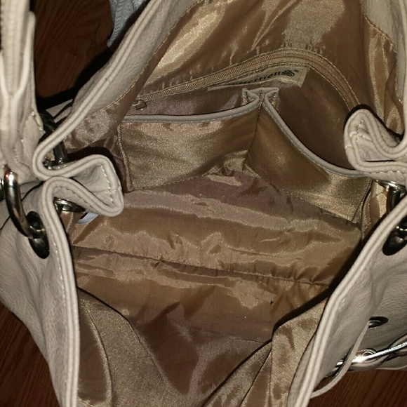 Purse - Picture 2 of 2