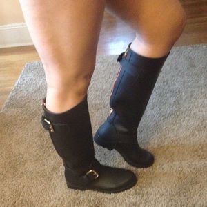 Steve Madden black rain boots🎉