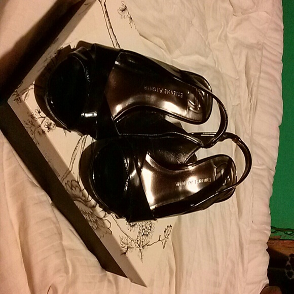 Peep-Toe Sling Back Etienne Aigner Heels - Picture 3 of 4