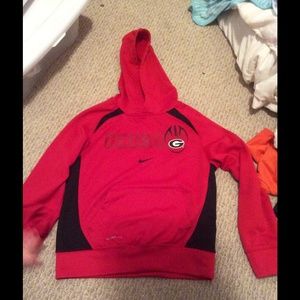 Youth Georgia therma-fit Nike pull over