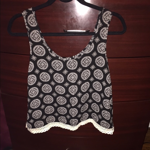 Black and white disc print loose tank forever21