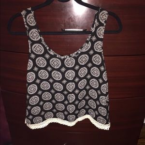 Black and white disc print loose tank forever21