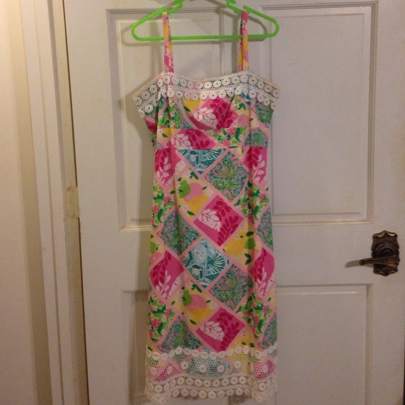 Vintage Lilly Pulitzer tile patch and lace dress