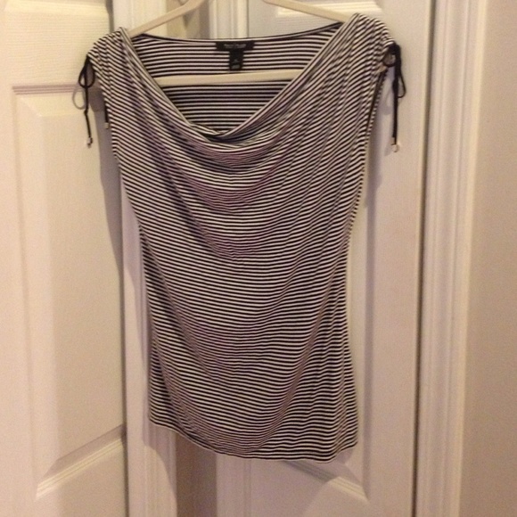 Sale 💖White House Black Market striped tee