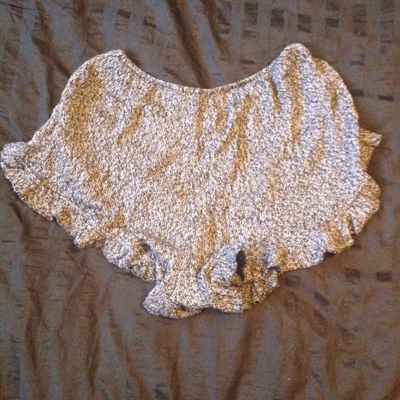 (Trade)Brandy Melville knit vodi shorts✨ - Picture 3 of 4