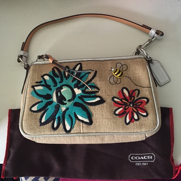 Coach shoulder bag - Picture 3 of 4