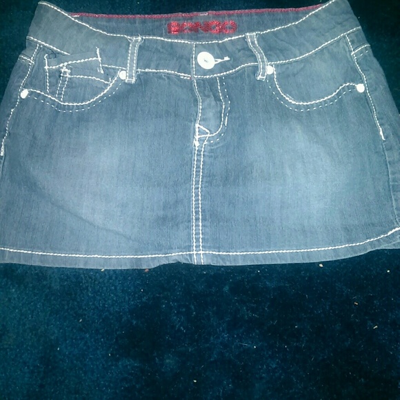 Mini bongo skirt